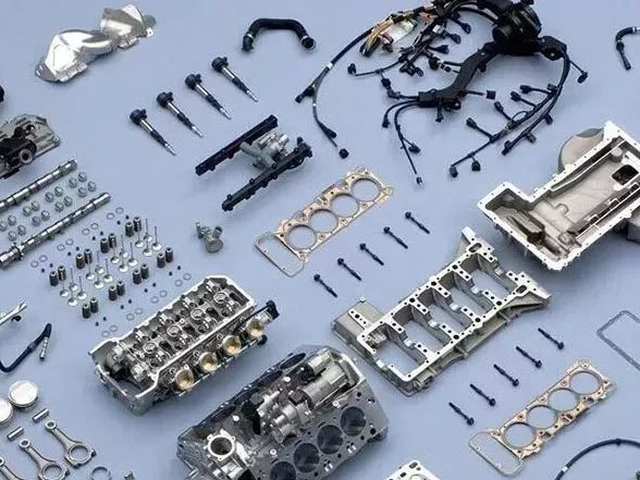 Maintenance points of forklift accessories in high temperature environment